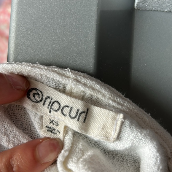 Rip Curl white Romper - Picture 10 of 10